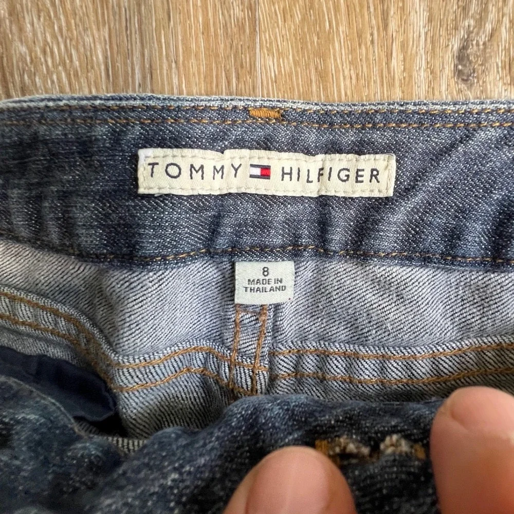Tommy Hilfiger Denim Shorts Women 8 Blue Raw Hem Frayed Dark Wash Casual